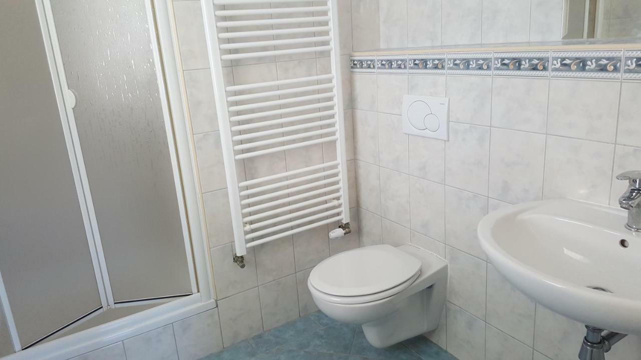 Lipno Apartmany Frymburk Ii. Exterior photo